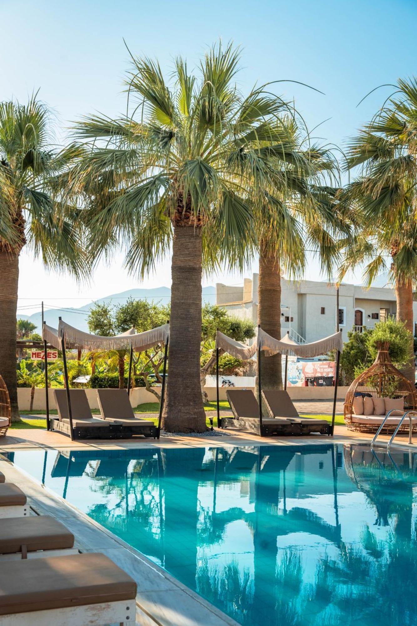 Ammos Boutique Apartments & Suites Malia Esterno foto