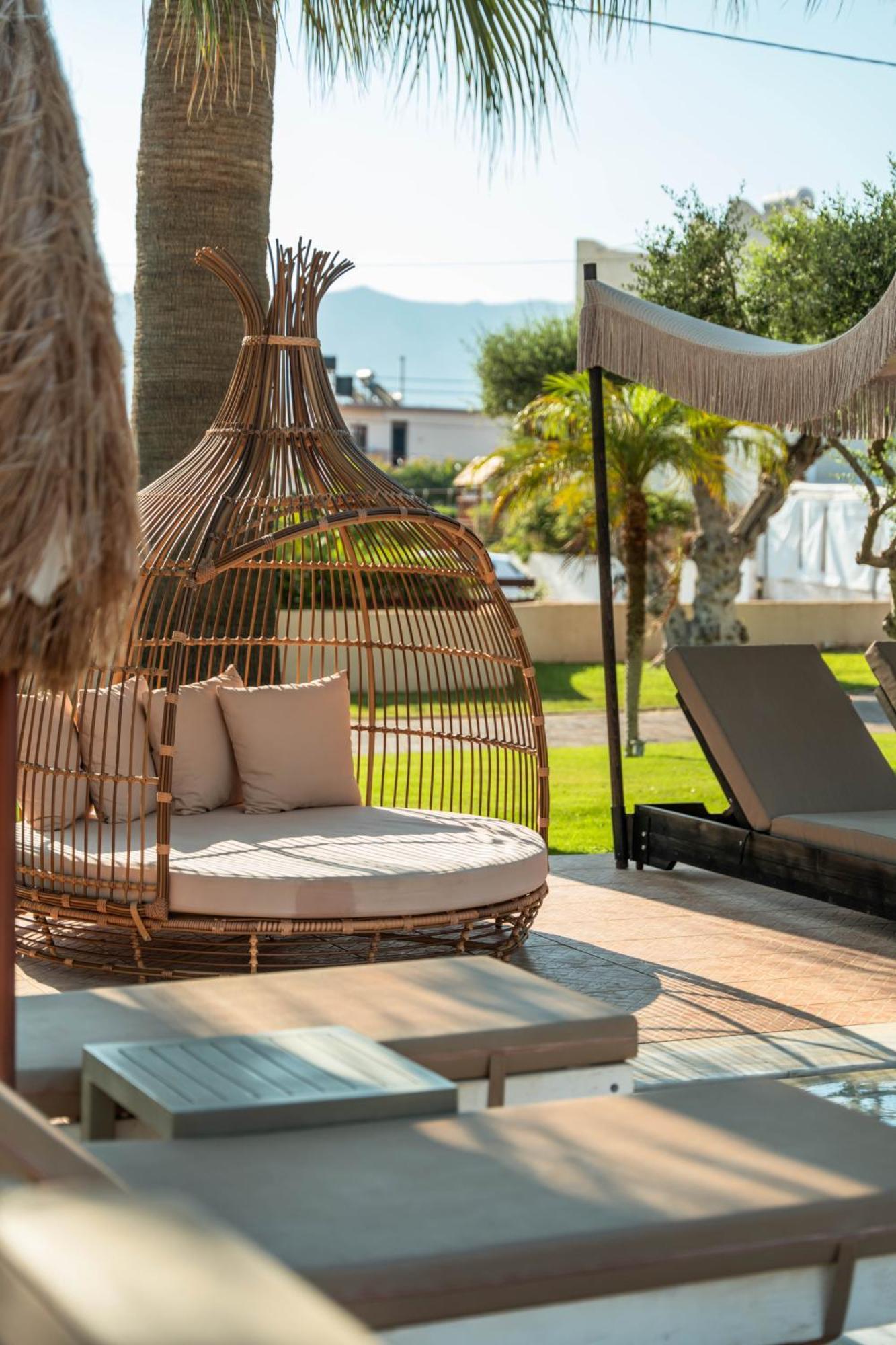 Ammos Boutique Apartments & Suites Malia Esterno foto