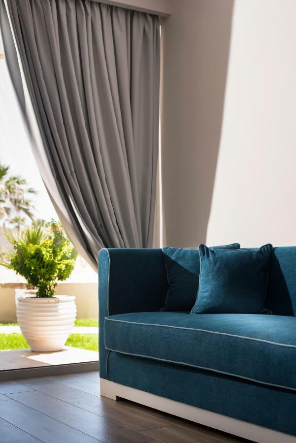 Ammos Boutique Apartments & Suites Malia Esterno foto