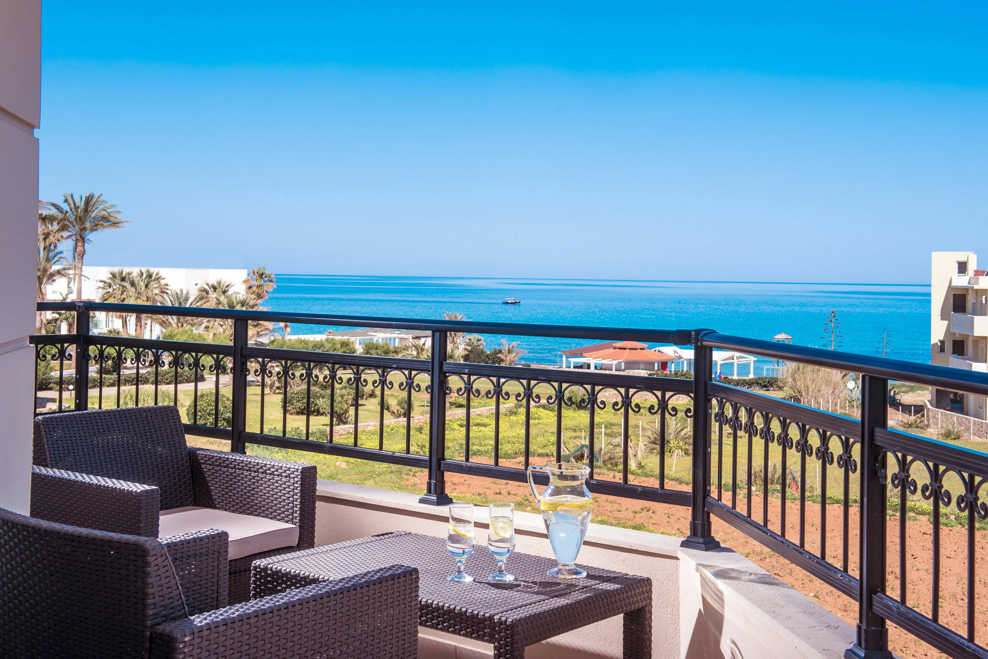 Ammos Boutique Apartments & Suites Malia Esterno foto